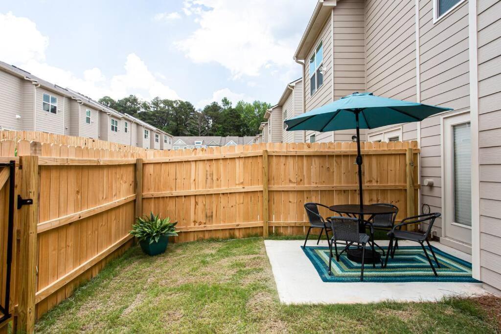 Redan2022 Quiet Relaxing And Secure Town House Near Atlantaアパートメント エクステリア 写真